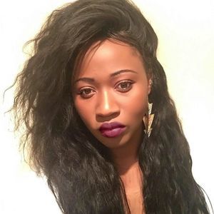 Meet your Posher, Bella